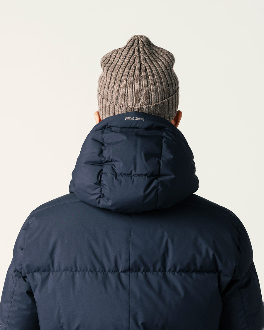 Herre | Luer | Piacenza Cashmere | Ribbed Cashmere Beanie Taupe