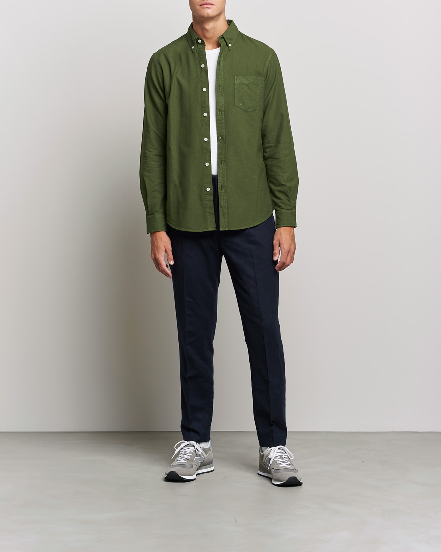 Herre |  | Colorful Standard | Classic Organic Oxford Button Down Shirt Seaweed Green