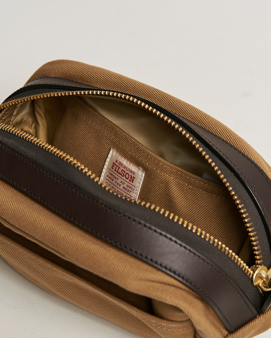 Herre | Vesker | Filson | Rugged Twill Travel Kit Tan