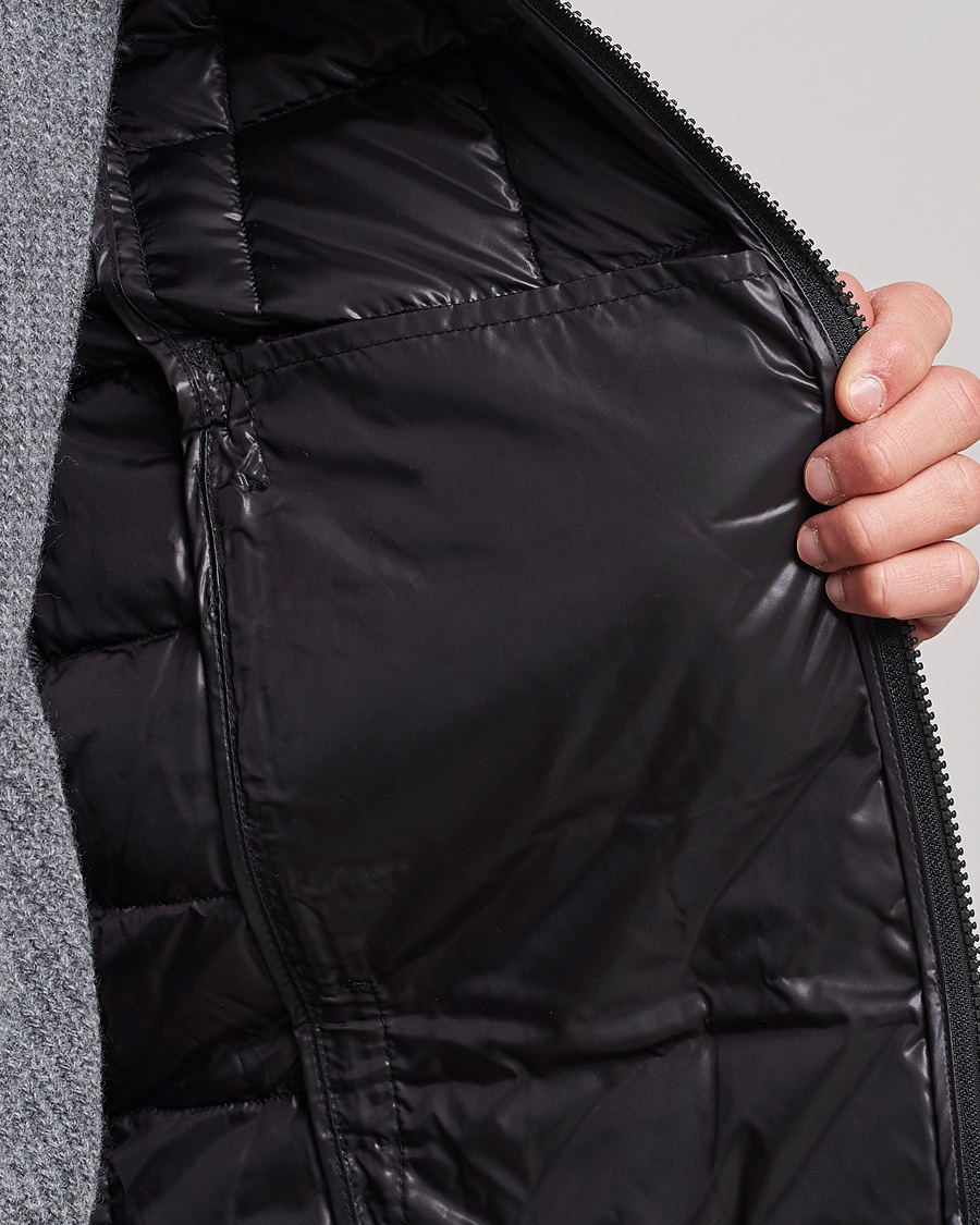 Herre | Jakker | TAION | High Neck Full Zip Lightweight Down Vest Black