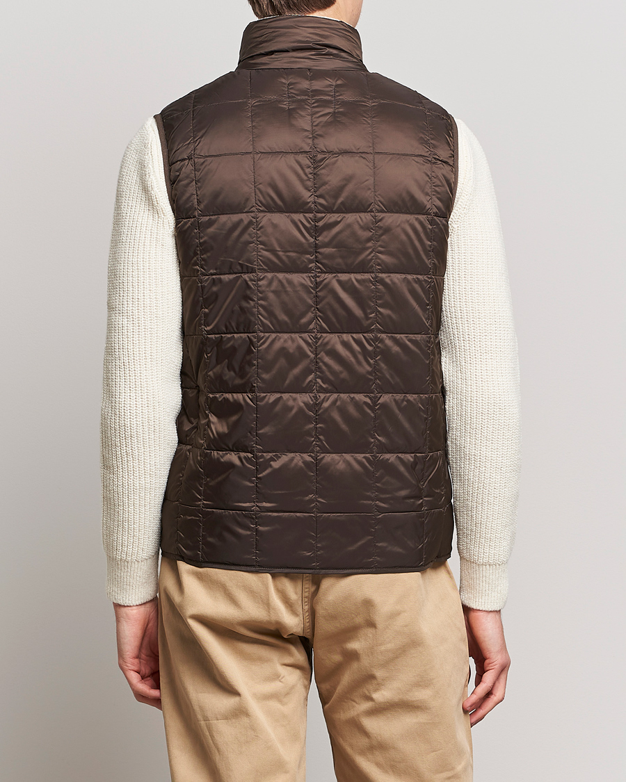 Herre | Jakker | TAION | High Neck Full Zip Lightweight Down Vest Dark Choco