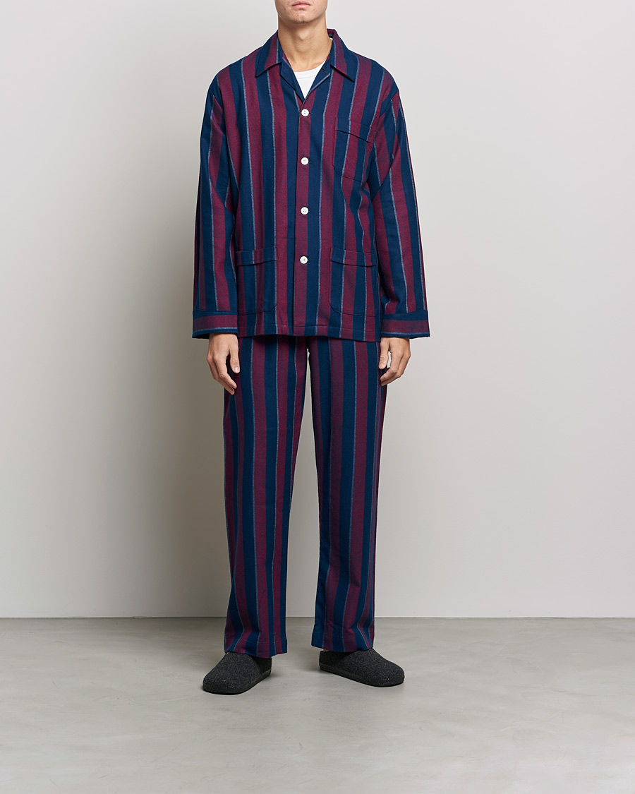 Herre | Pyjamaser og badekåper | Derek Rose | Brushed Cotton Flanell Striped Pyjama Set Navy