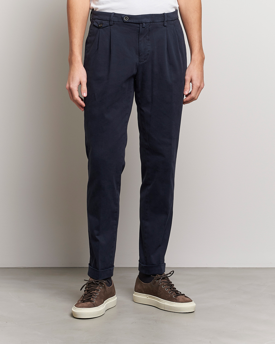 Herre | Bukser | Briglia 1949 | Easy Fit Pleated Cotton Stretch Chino Navy