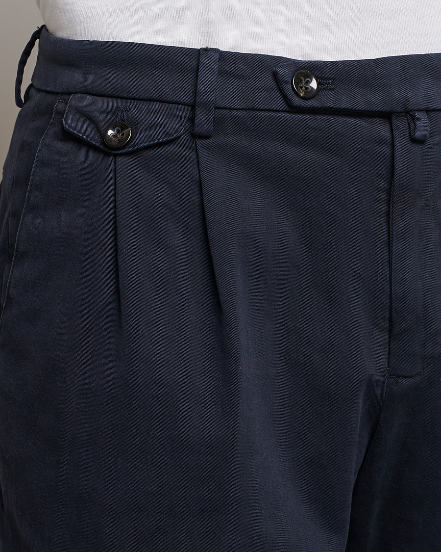 Herre | Bukser | Briglia 1949 | Easy Fit Pleated Cotton Stretch Chino Navy