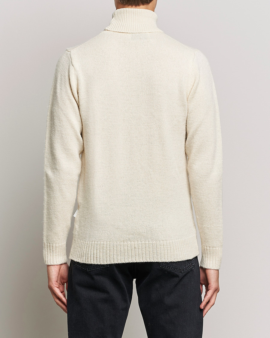 Herre | Gensere | Peregrine | Maker´s Stitch Merino Polo Cream