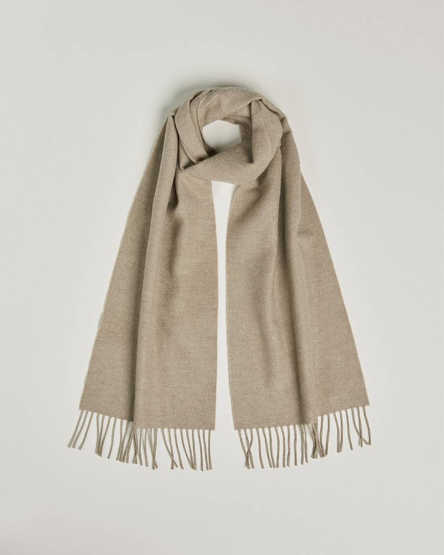 Herre | Begg & Co Vier Lambswool/Cashmere Solid Scarf Mushroom | Begg & Co | Vier Lambswool/Cashmere Solid Scarf Mushroom
