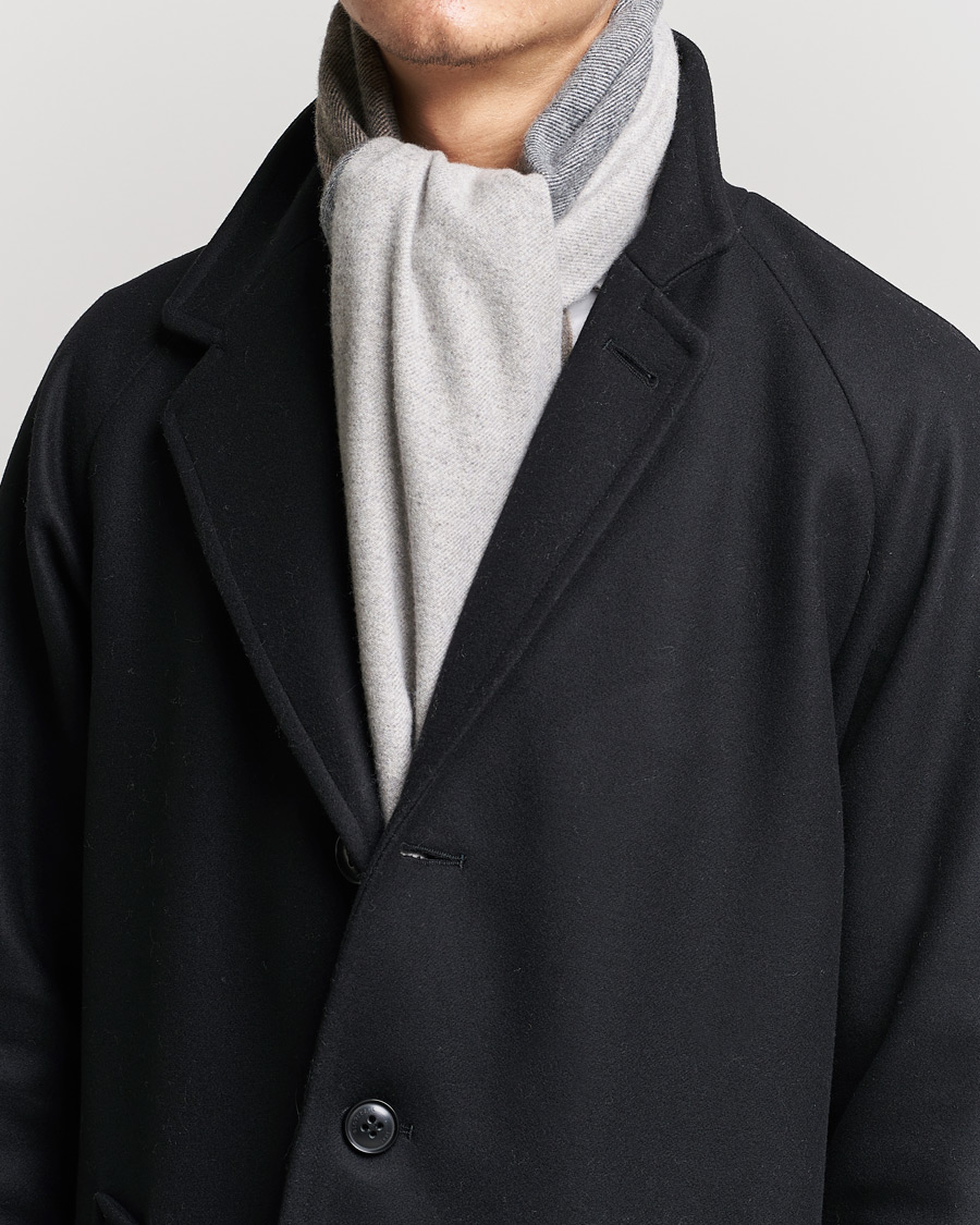 Herre | Skjerf | Begg & Co | Brook Recycled Cashmere/Merino Scarf Natural