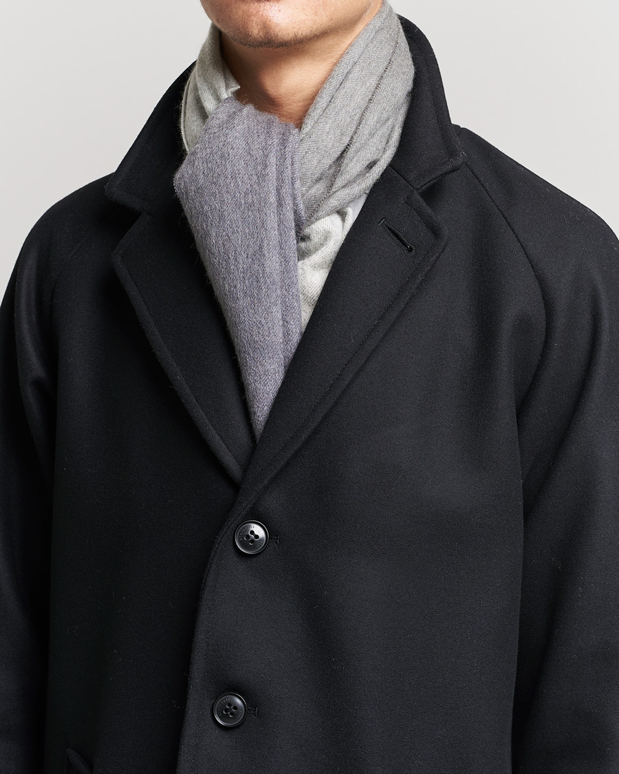 Herre | Skjerf | Begg & Co | Nuance Ombre Cashmere Scarf Marble Midnight