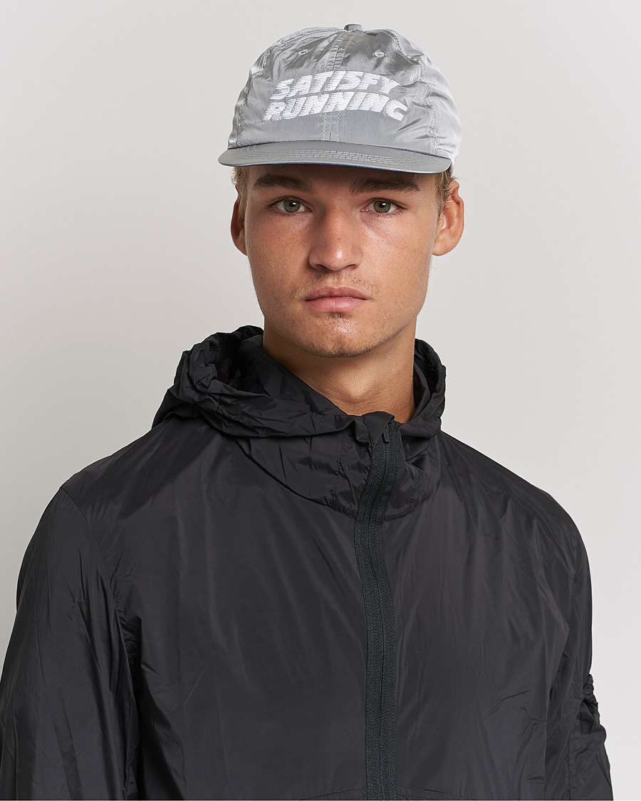 Herre | Satisfy FliteSilk Running Cap Silver | Satisfy | FliteSilk Running Cap Silver