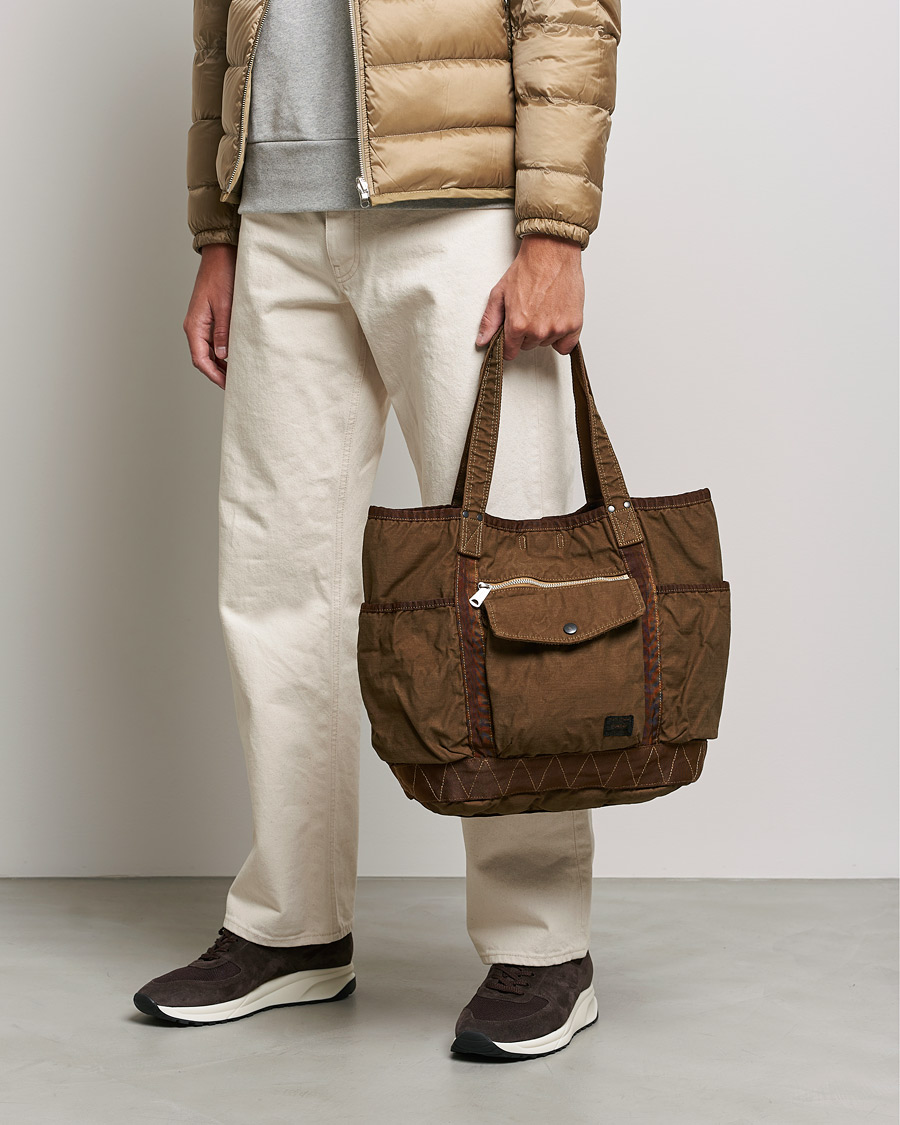 Herre | Porter-Yoshida & Co. Crag Tote Bag Coyote | Porter-Yoshida & Co. | Crag Tote Bag Coyote