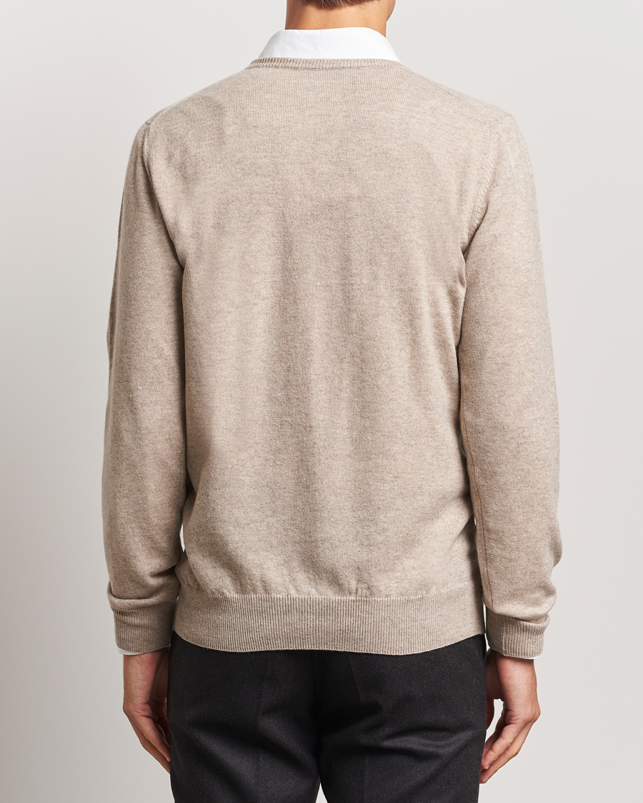 Herre | Gensere | Piacenza Cashmere | Cashmere V Neck Sweater Beige