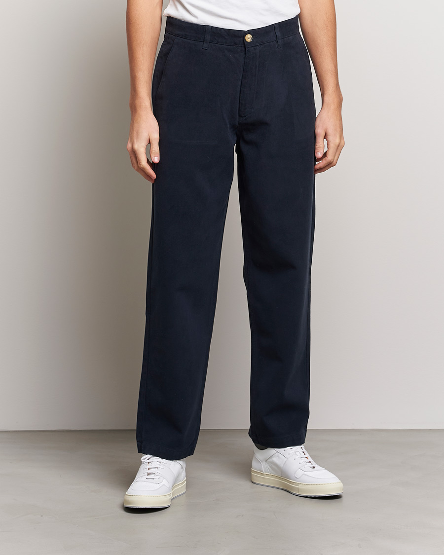 Herre | | A Day's March | Redwood Cotton/Tencel Trousers Navy