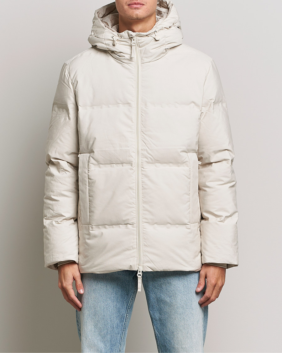 Herre |  | A Day's March | Yangra Puffer Jacket Sand