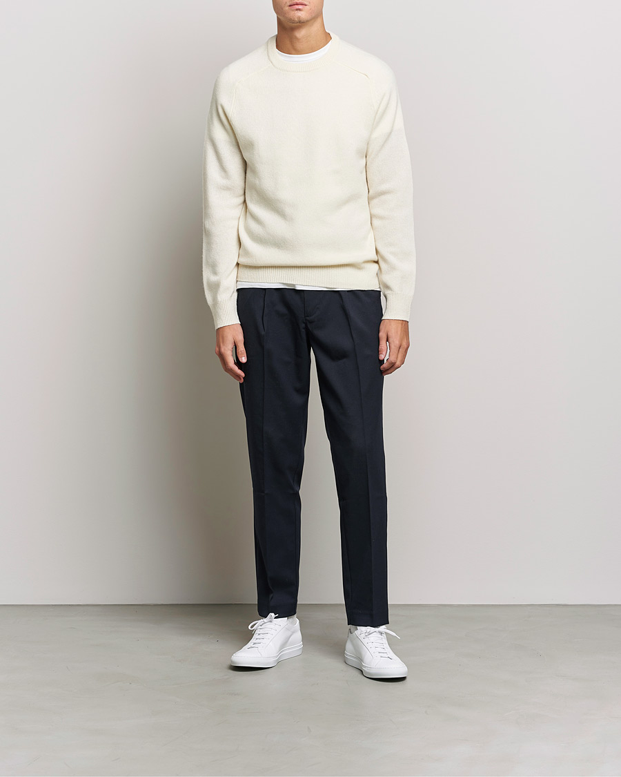 Herre | Gensere | A Day's March | Brodick Lambswool Sweater Off White
