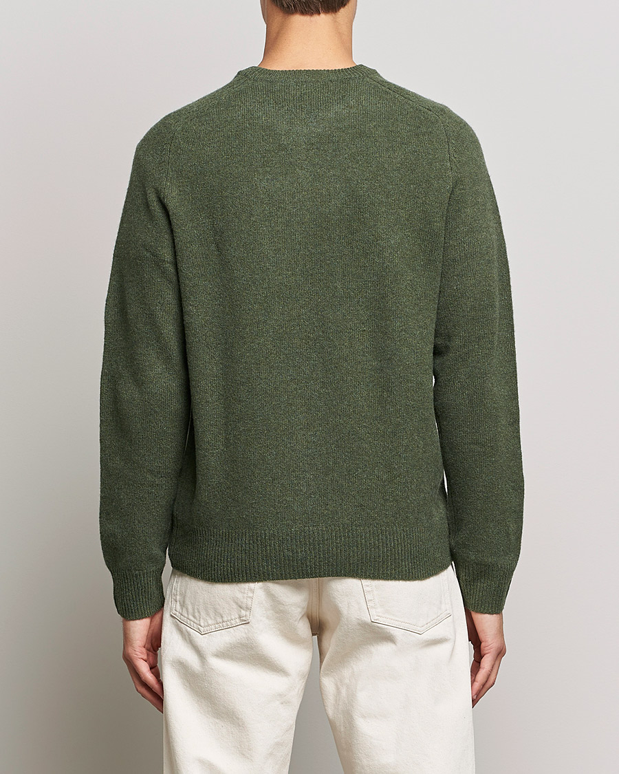 Herre | Gensere | A Day's March | Brodick Lambswool Sweater Olive