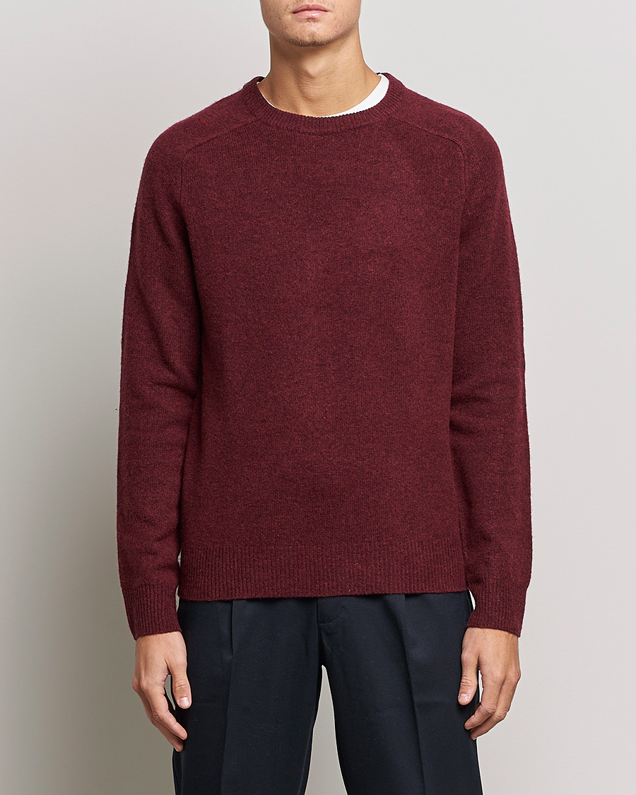 Herre | Gensere | A Day's March | Brodick Lambswool Sweater Wine