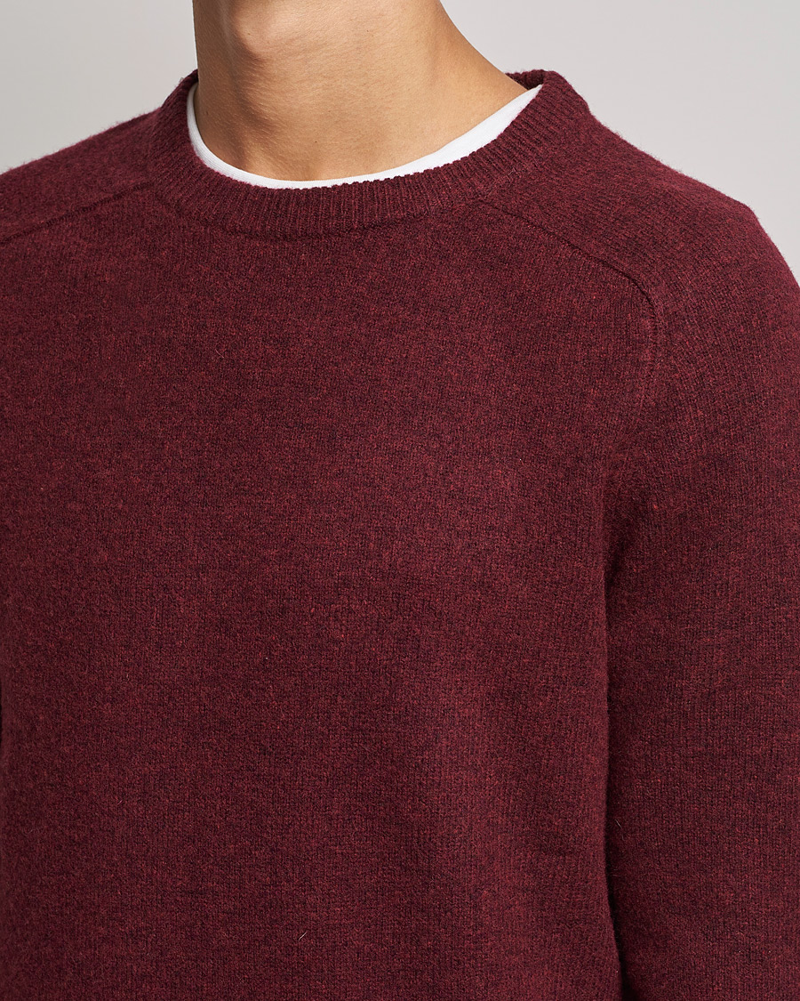 Herre | Gensere | A Day's March | Brodick Lambswool Sweater Wine