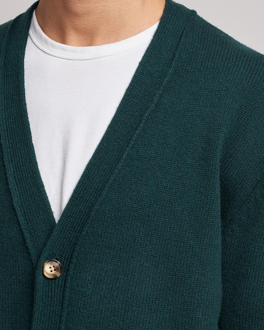 Herre | Gensere | A Day's March | Snag Lambswool Cardigan Bottle Green