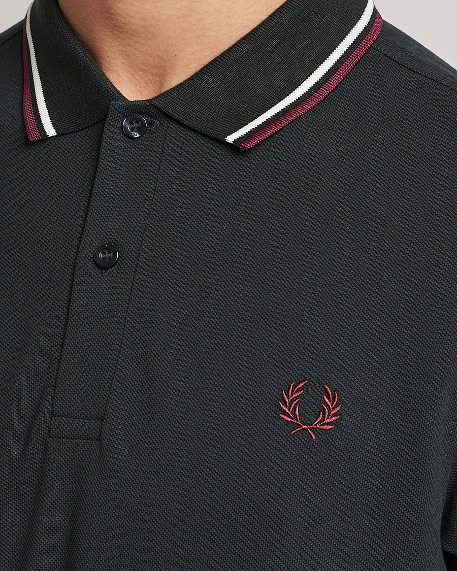 Herre | Pikéer | Fred Perry | Twin Tipped Polo Shirt Night Green Ecru
