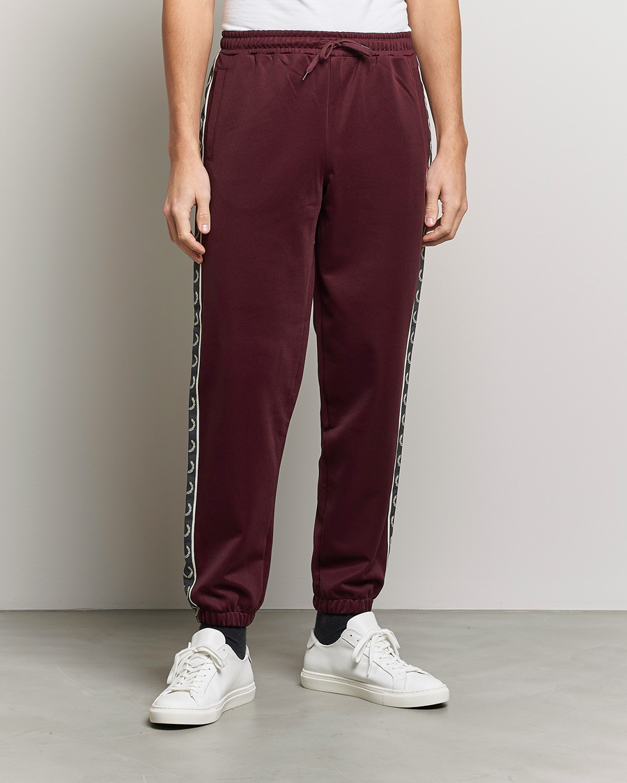 Herre | Bukser | Fred Perry | Taped Track Pants Oxblood