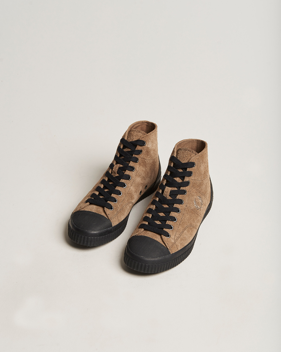 Herre | Fred Perry Huges Mid Suede Sneaker Bark | Fred Perry | Huges Mid Suede Sneaker Bark