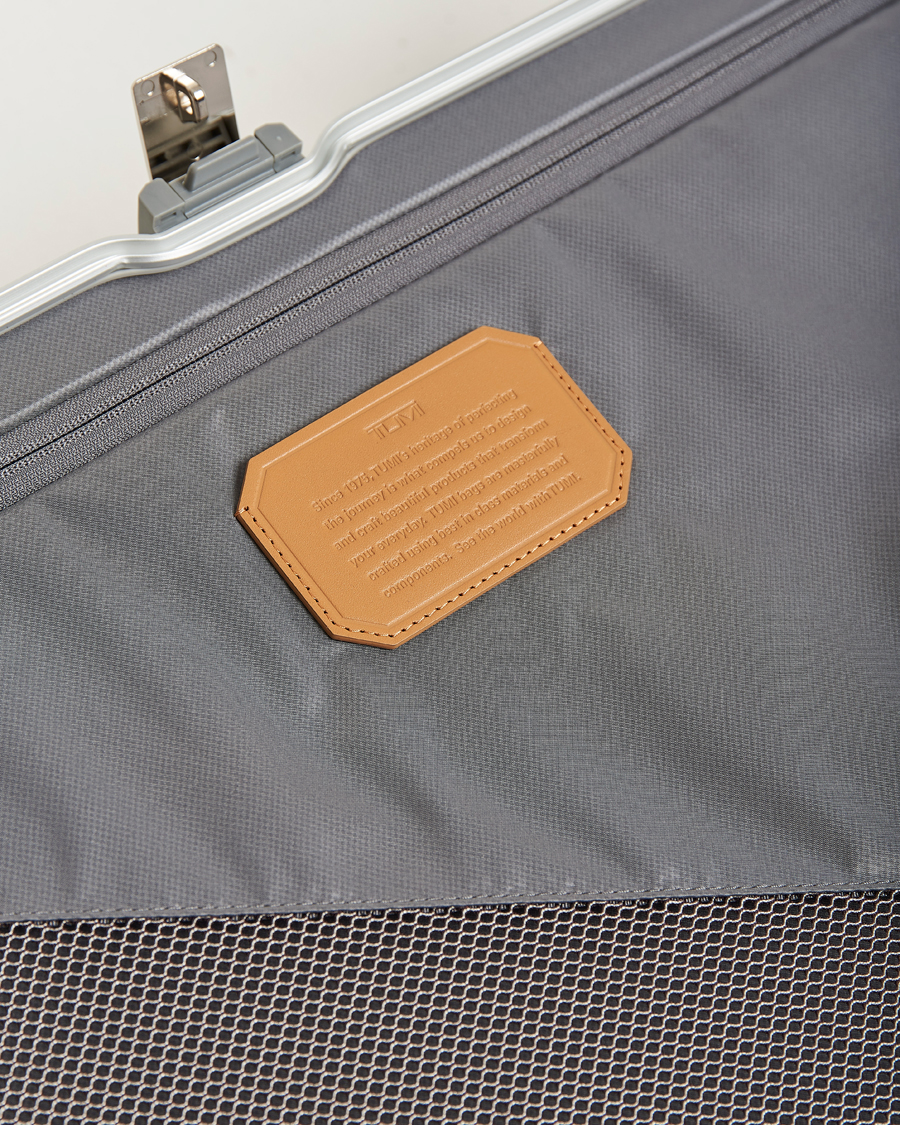 Herre | TUMI Extended Trip Aluminum Packing Case Texture Silver | TUMI | Extended Trip Aluminum Packing Case Texture Silver