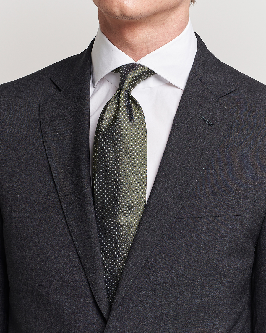 Herre | Amanda Christensen Silk Micro Printed 8cm Tie Olive | Amanda Christensen | Silk Micro Printed 8cm Tie Olive