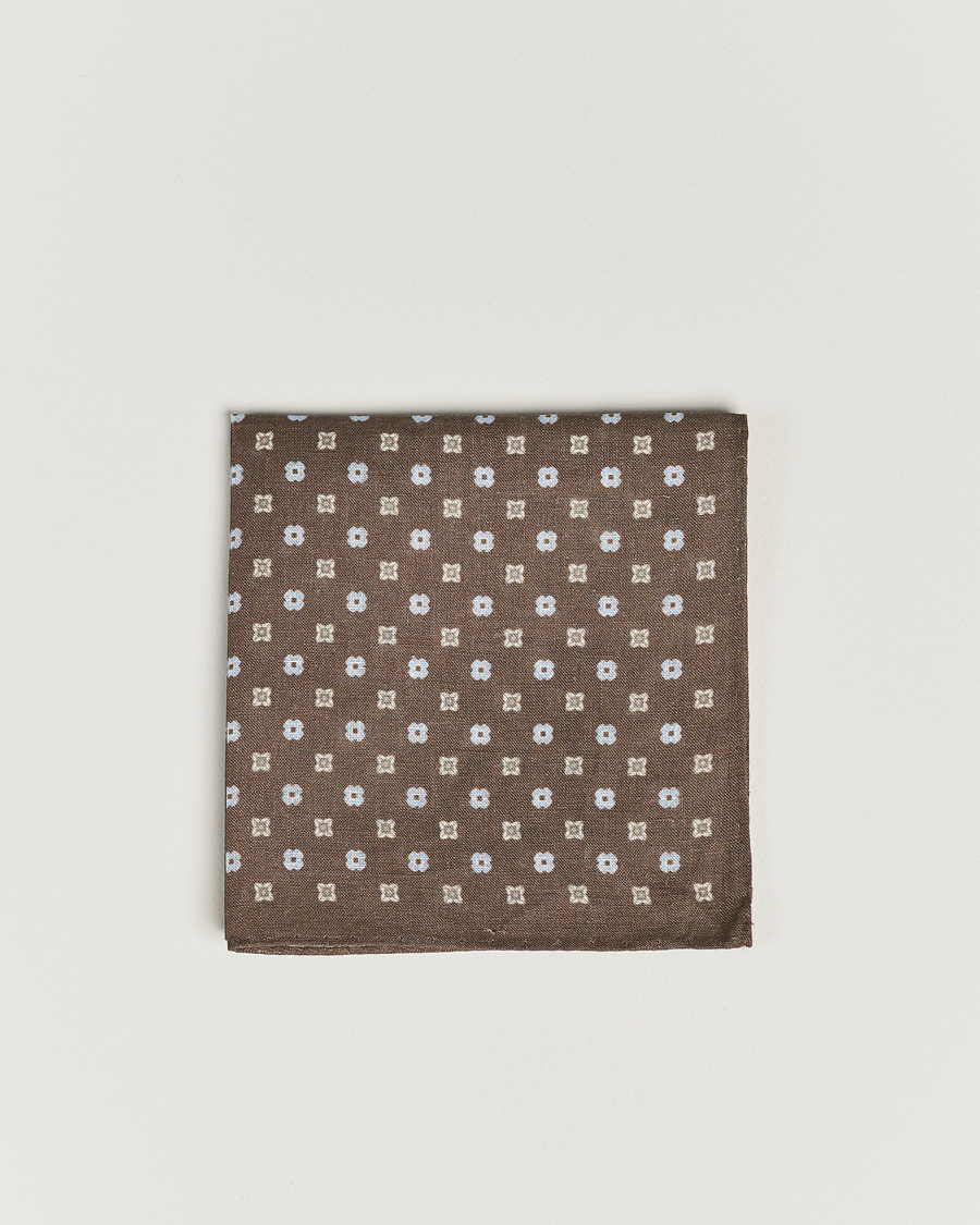 Herre | Amanda Christensen Linen Printed Flower Pocket Square Brown | Amanda Christensen | Linen Printed Flower Pocket Square Brown