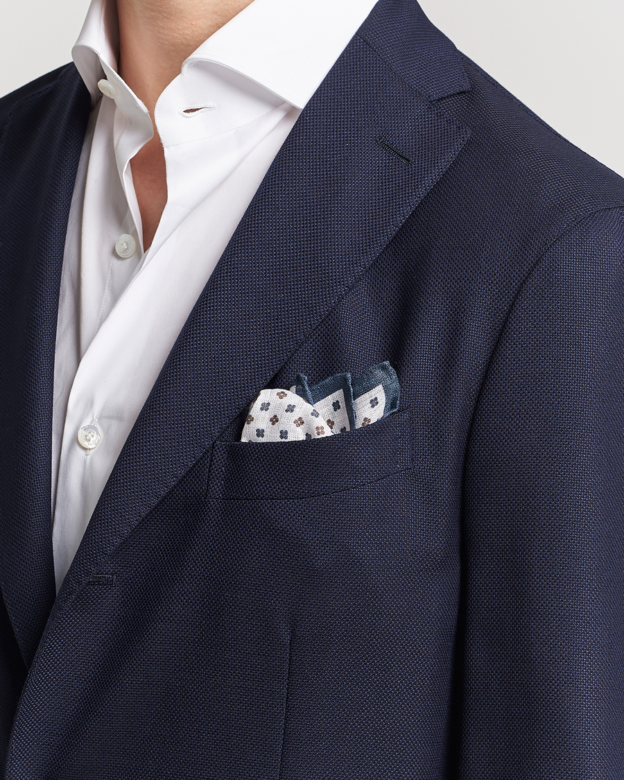 Herre | | Amanda Christensen | Linen Paspoal Printed Flower Pocket Square White/Navy