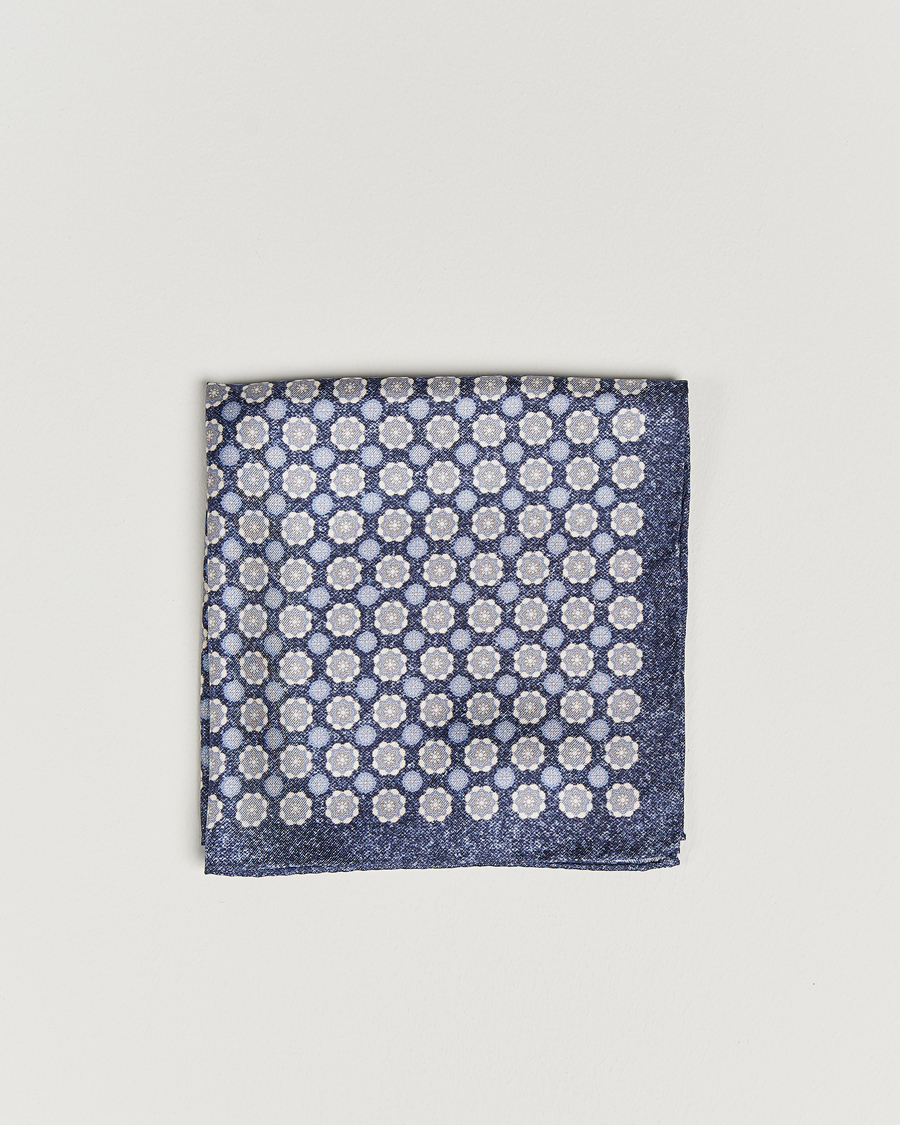 Herre | Lommetørklær | Amanda Christensen | Silk Twill Printed Medallion Pocket Square Navy