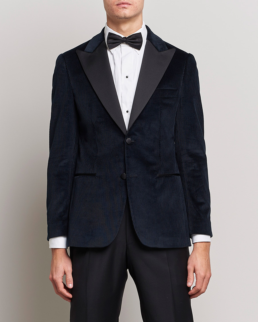 Morris Heritage Carl Corduroy Dinner Jacket Navy hos CareOfCarl.no