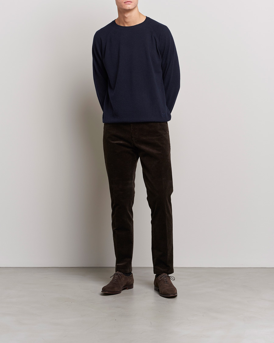 Herre | Gensere | Oscar Jacobson | Gustaf Lambswool Raglan Crew Neck Navy