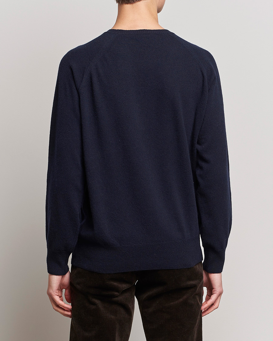 Herre | Gensere | Oscar Jacobson | Gustaf Lambswool Raglan Crew Neck Navy