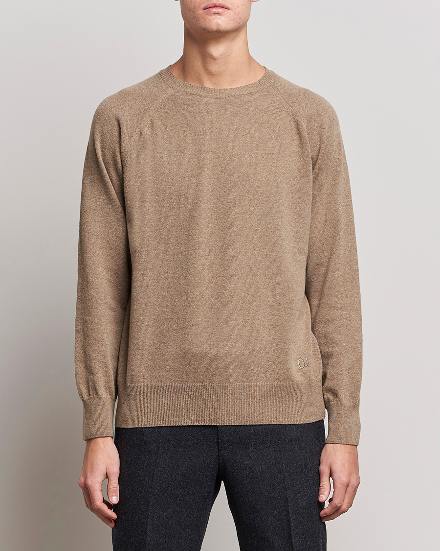 Herre | Gensere | Oscar Jacobson | Gustaf Lambswool Raglan Crew Neck Camel