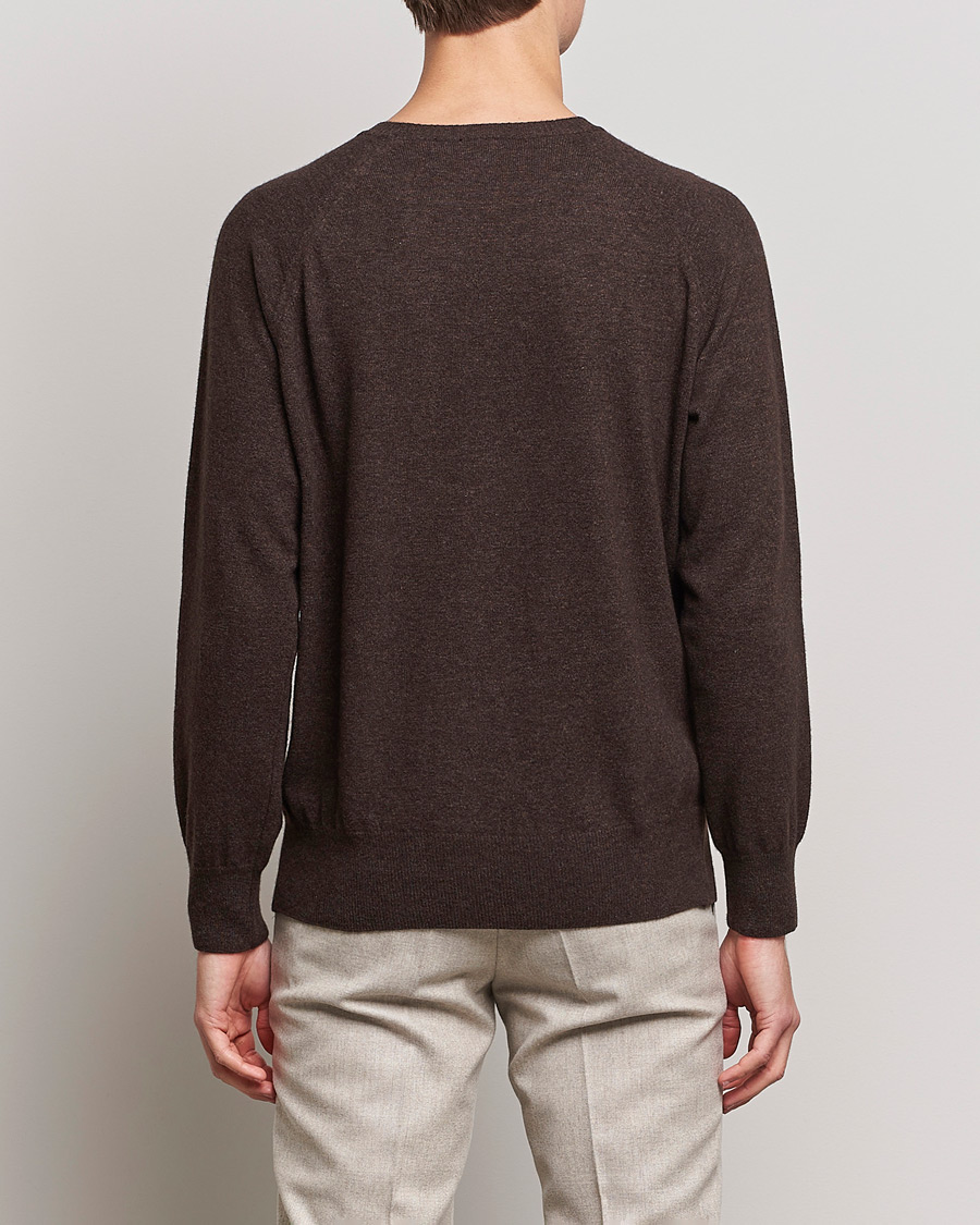 Herre | Gensere | Oscar Jacobson | Gustaf Lambswool Raglan Crew Neck Dark Brown