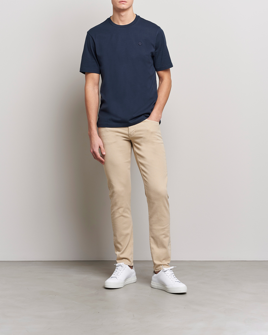 Herre | T-Shirts | J.Lindeberg | Dale Organic Cotton Patch T-Shirt Navy