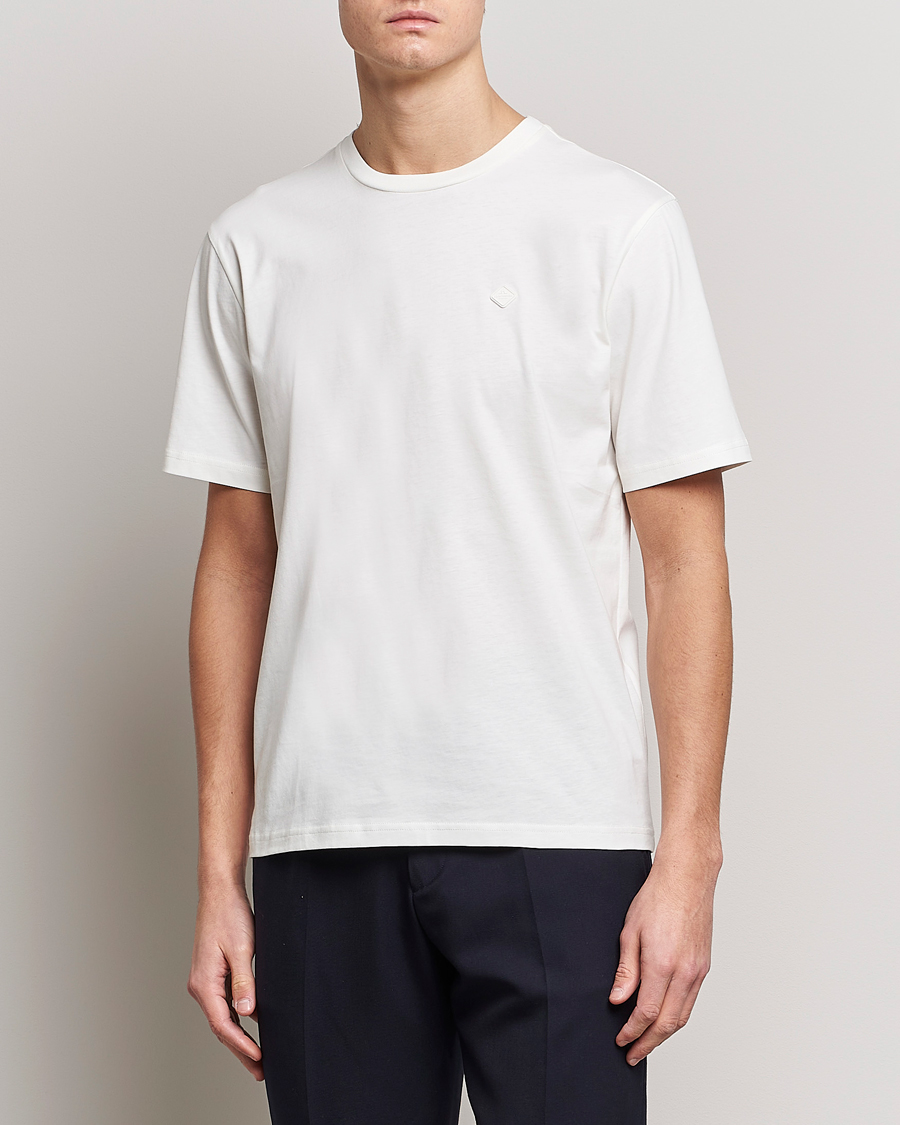 Herre | T-Shirts | J.Lindeberg | Dale Organic Cotton Patch T-Shirt Cloud White