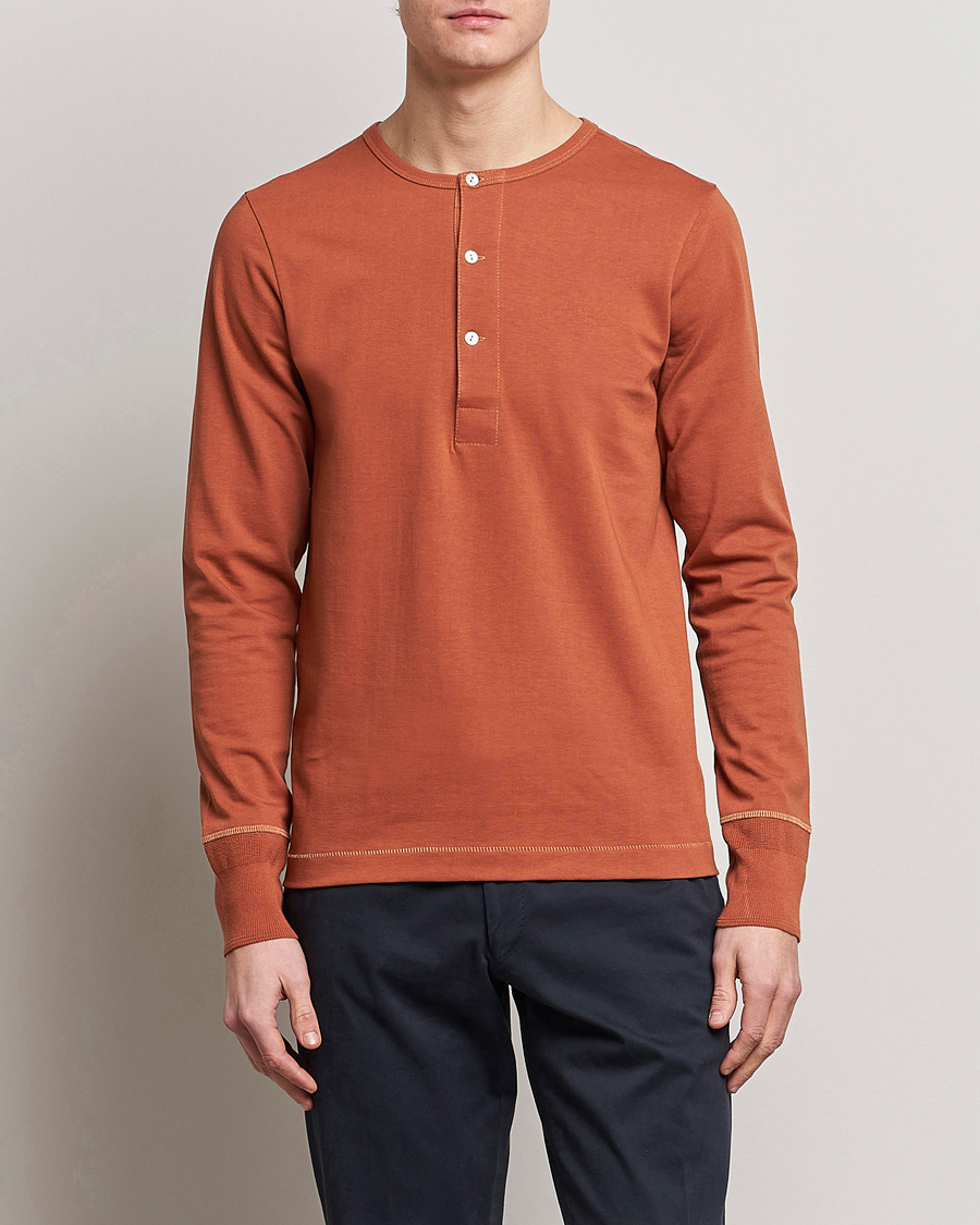 Herre | Gensere | Merz b. Schwanen | Classic Organic Cotton Henley Sweater Sierra Red