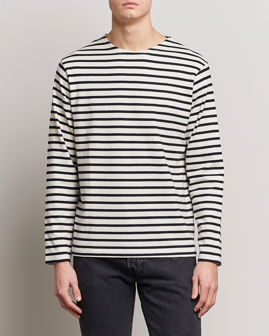 Herre |  | Nudie Jeans | Charles Sailor Striped Crew Neck Off White/Black