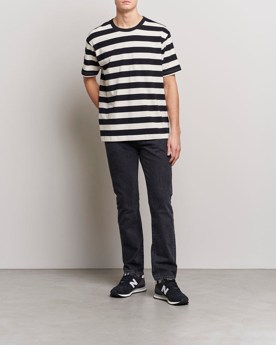 Herre | T-Shirts | Nudie Jeans | Uno Blockstripe Crew Neck T-Shirt Off White/Black