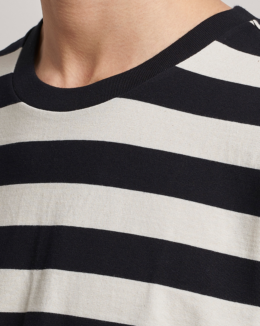 Herre | T-Shirts | Nudie Jeans | Uno Blockstripe Crew Neck T-Shirt Off White/Black