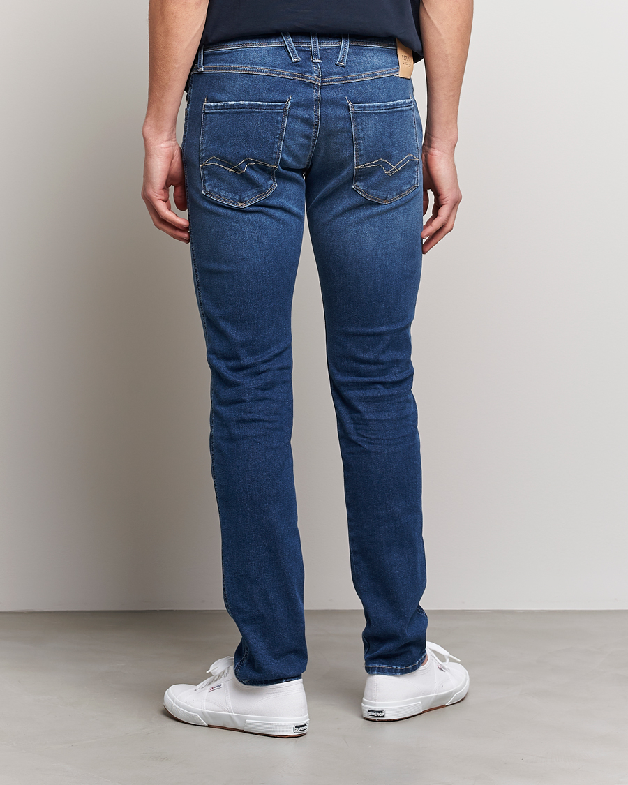 Replay Anbass Hyperflex Re Used Jeans Dark Blue hos CareOfCarl.no