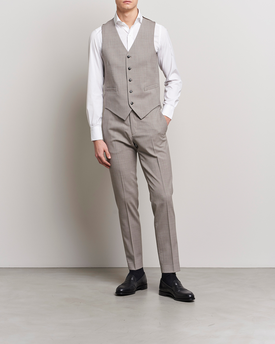 Herre | Dressjakker | Tiger of Sweden | Wade Wool Waistcoat Irish Cream