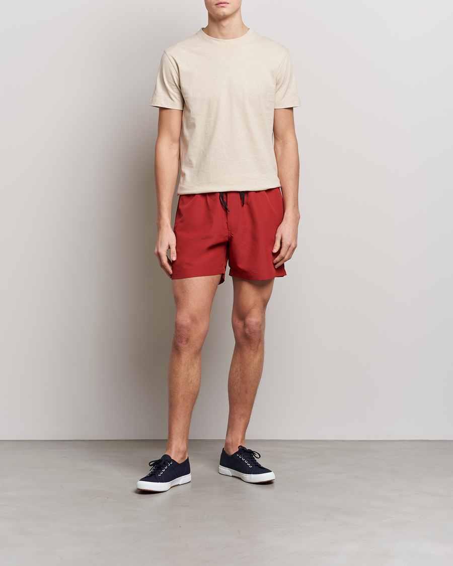 Herre | Badeshorts | Tiger of Sweden | Sjo Swim Shorts Dark Raspberry