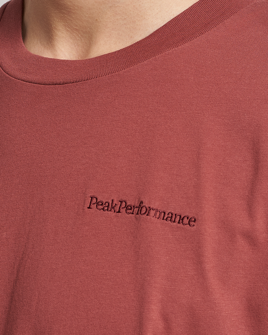 Herre | T-Shirts | Peak Performance | Original Small Logo Tee Classic Clay