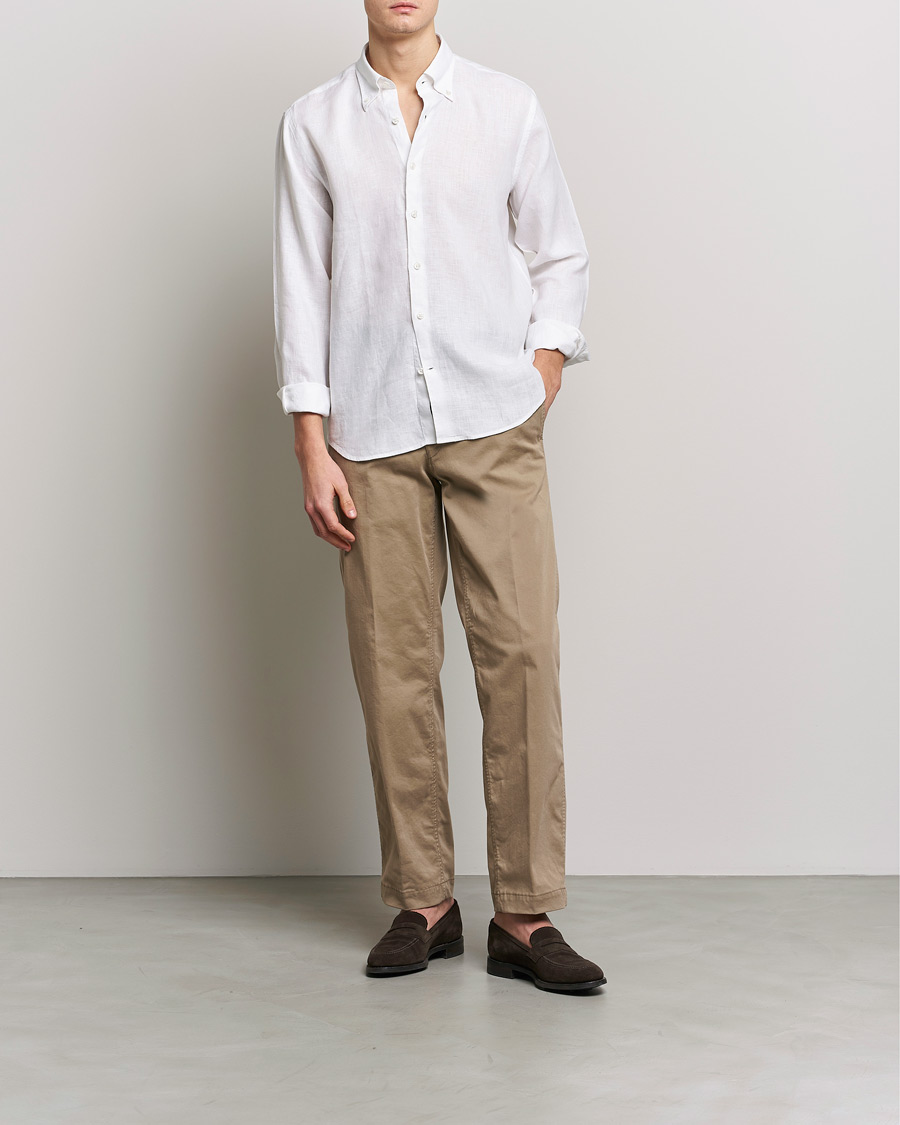 Herre | Skjorter | Oscar Jacobson | Regular Fit Button Down Linen Shirt White