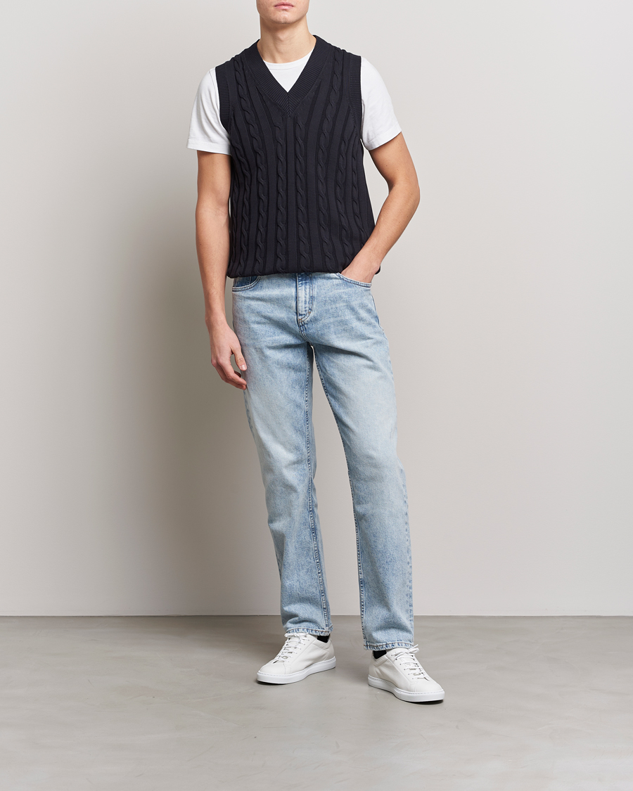 Herre | Gensere | Oscar Jacobson | Lucas Cable Knitted Vest Navy