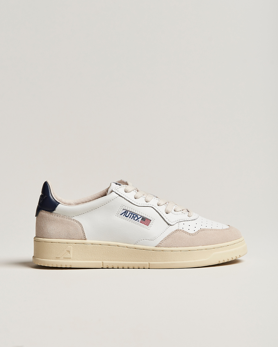 Herre | Sneakers | Autry | Medalist Low Super Soft Goat Leather Sneaker White/Blue