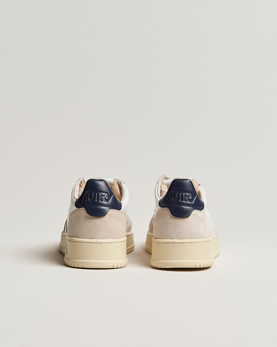 Herre | Sneakers | Autry | Medalist Low Super Soft Goat Leather Sneaker White/Blue