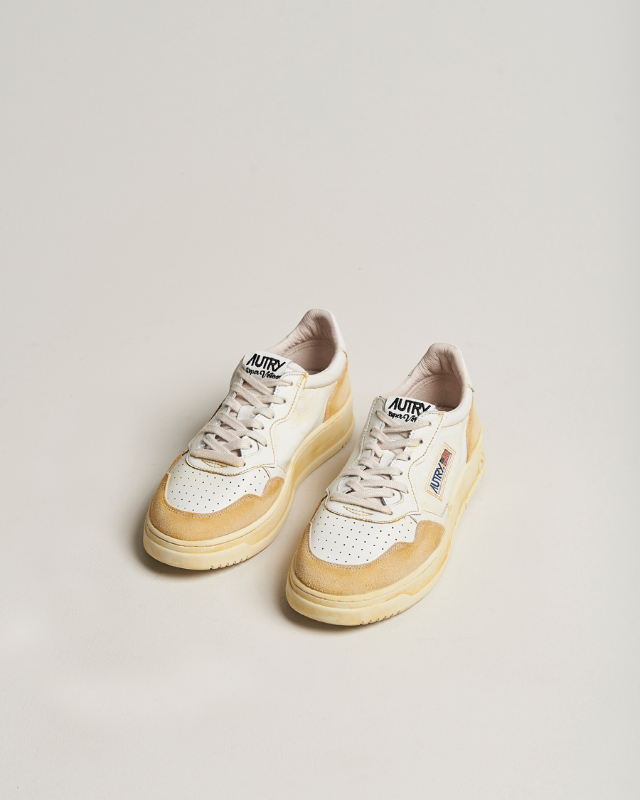 Herre | Autry Super Vintage Low Leather/Suede Sneaker Leat White | Autry | Super Vintage Low Leather/Suede Sneaker Leat White